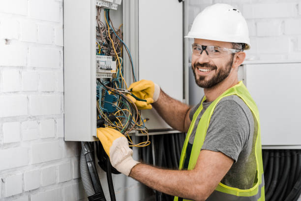 Best Electrical Contractors for Businesses  in Bannockburn, IL