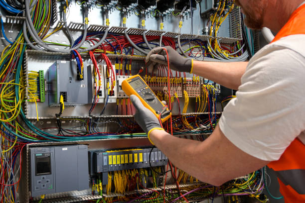 Best Local Electrician Companies  in Bannockburn, IL