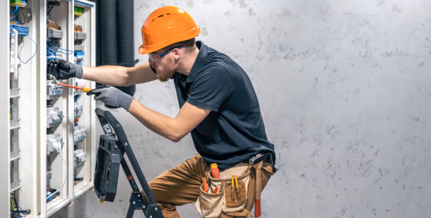Best Electrical Outlet Repair  in Bannockburn, IL